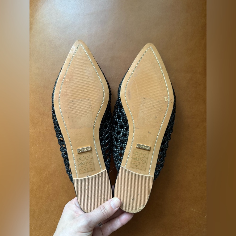 Topshop Black Woven Mules - Picture 5 of 6